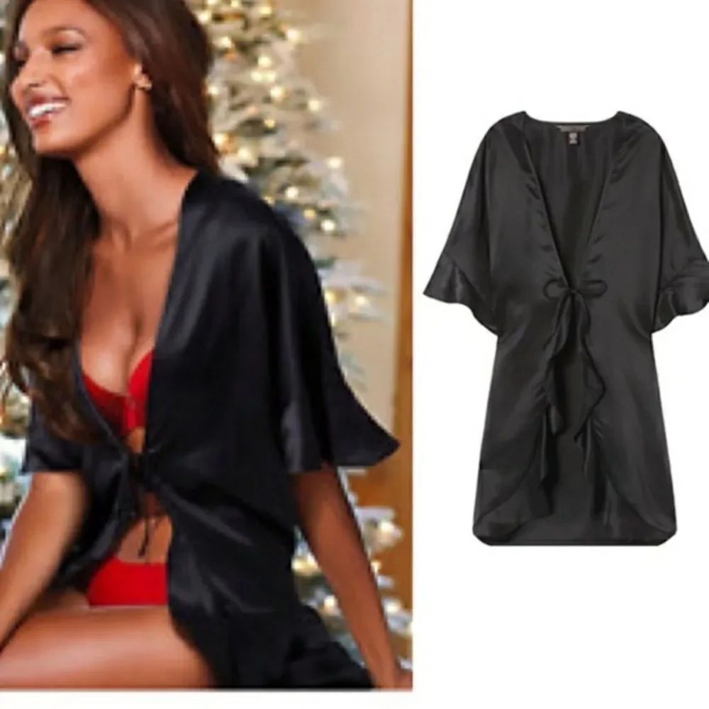 ✨ Victoria's Secret Black Satin Kimono Very Wrap One Size Ruffle Robe ✨